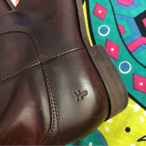 Melissa Button 2 - Picture 11 of 15